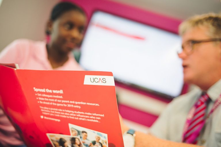UCAS Application Process – Creating A Standout Personal Statement